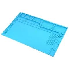 Anti-slip Heat-Resistant Silicone Repair Mat – 55x35cm €14.75