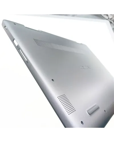 Carcasa base inferior 03TPY7 460.0HN03.0001 para Dell Inspiron 5582 5591 2-en-1 €21.90