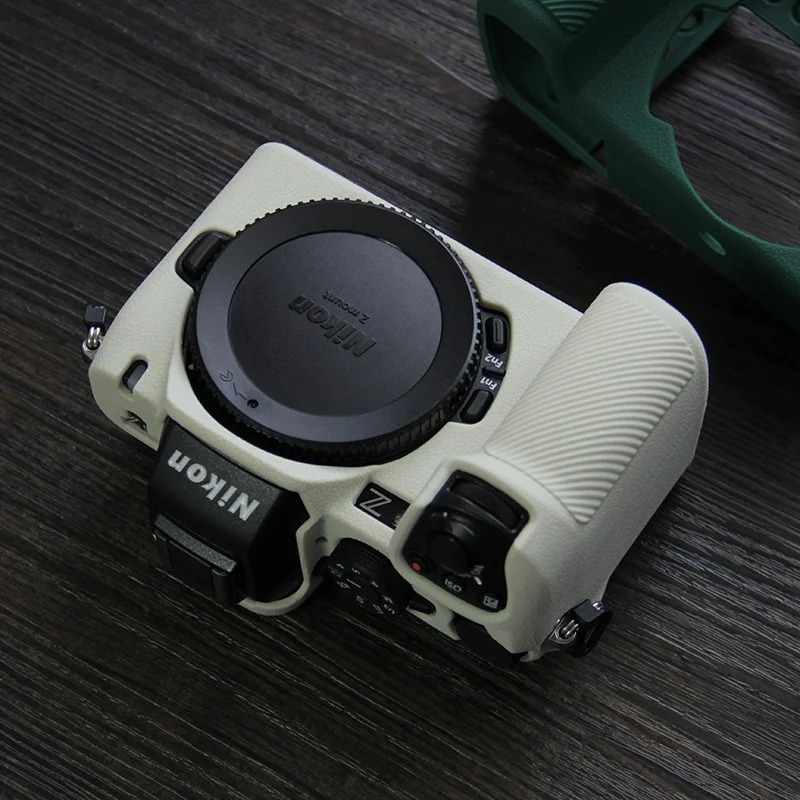 Custodia in Silicone per Nikon Z50II – Antiscivolo – 4 Colori