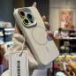 Monochrome Silikonhülle für iPhone mit MagSafe & Kamera-Linsenschutz
