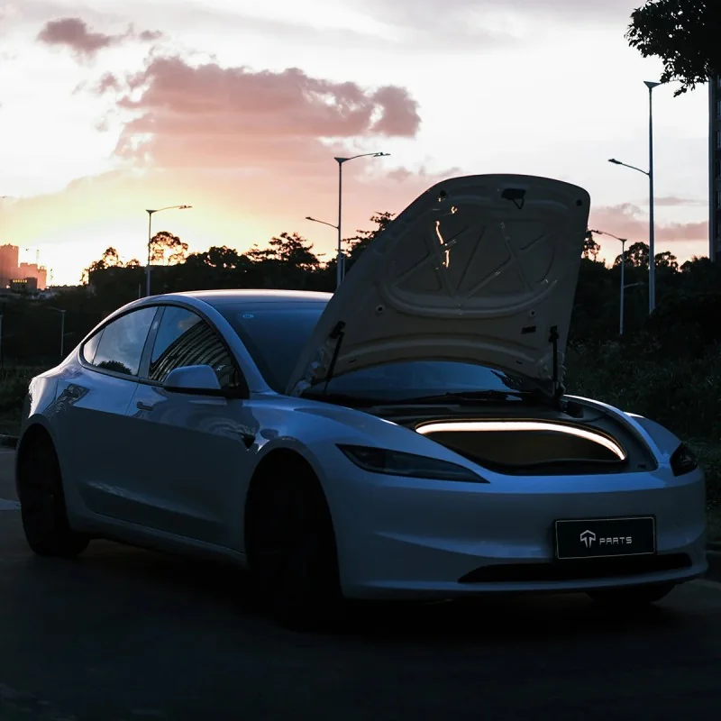 Bande LED Frunk Tesla Model 3 Highland (2024–2025) Bande LED Frunk Tesla Model 3 Highland (2024–2025)